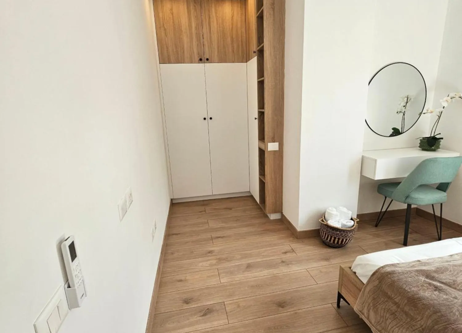Seaview Apartment In Central Saranda Albania